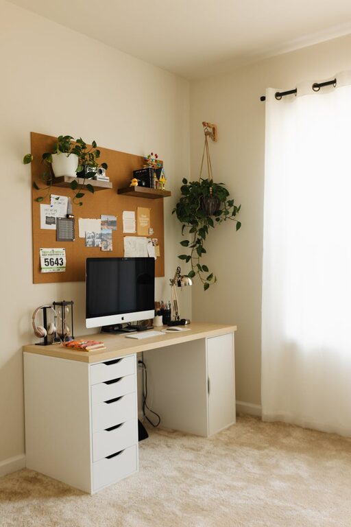 How to Create a Productive Home Office Environment